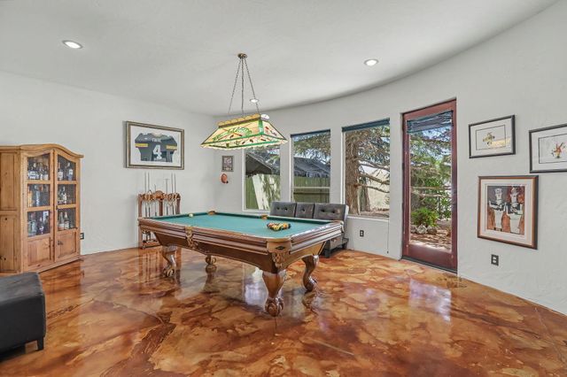 178 Loma Del Oro, Corrales, NM 87048