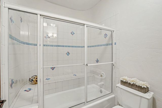 178 Loma Del Oro, Corrales, NM 87048
