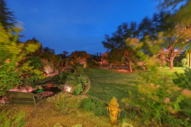 178 Loma Del Oro, Corrales, NM 87048