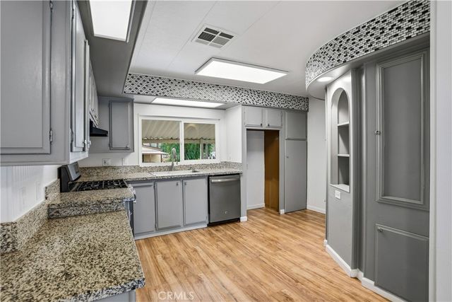 25778 Creag Avenue, Homeland, CA 92548