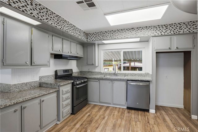 25778 Creag Avenue, Homeland, CA 92548