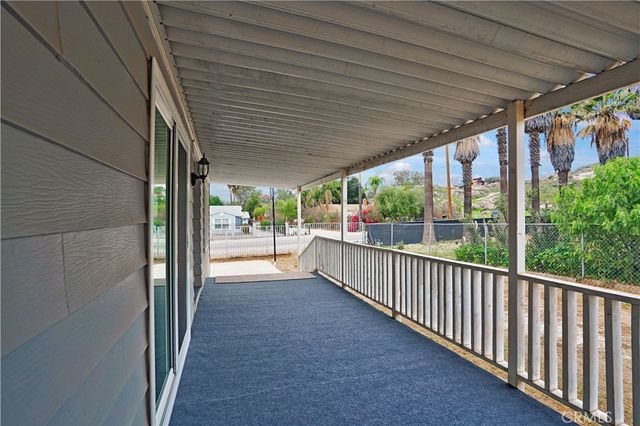 25778 Creag Avenue, Homeland, CA 92548