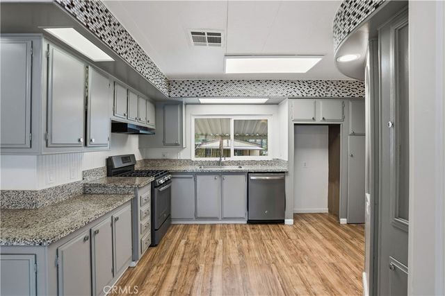 25778 Creag Avenue, Homeland, CA 92548