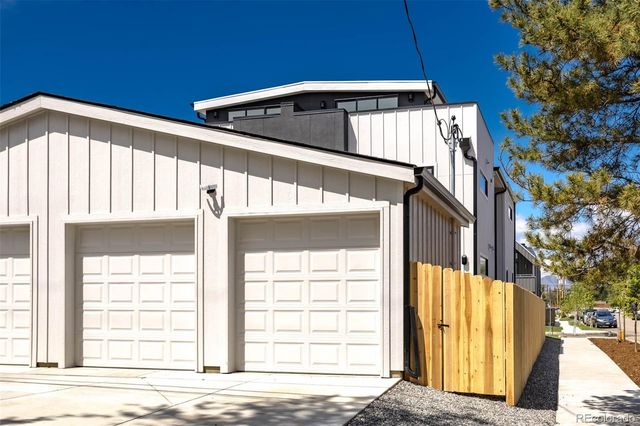 2404 S Cherokee Street, Denver, CO 80223