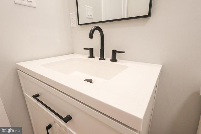 177 DICKS HOLLOW RD, Winchester, VA 22603