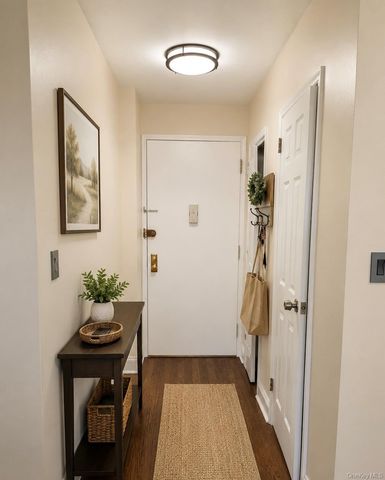 3 Sadore Lane 3G, Yonkers, NY 10710
