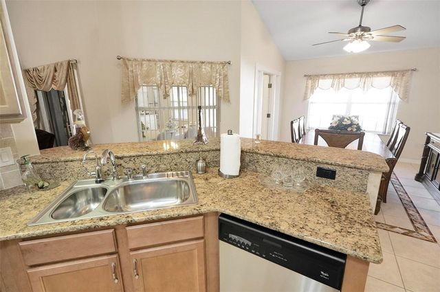 3 FALLS PLACE, Palm Coast, FL 32137