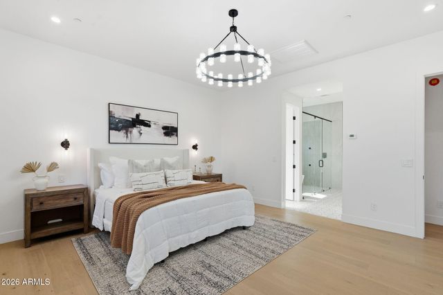 7232 E CAMBRIDGE Avenue, Scottsdale, AZ 85257