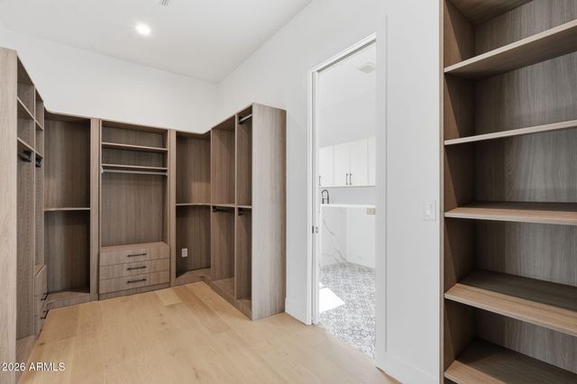 7232 E CAMBRIDGE Avenue, Scottsdale, AZ 85257
