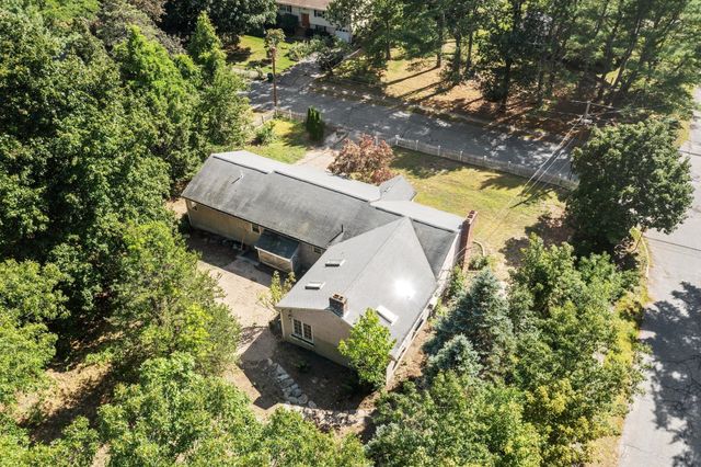 30 Shagbark Rd, Concord, MA 01742