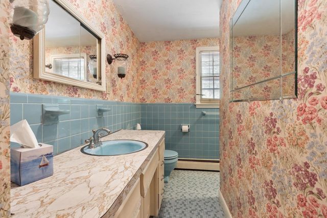 30 Shagbark Rd, Concord, MA 01742