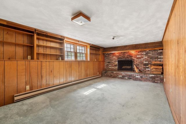 30 Shagbark Rd, Concord, MA 01742