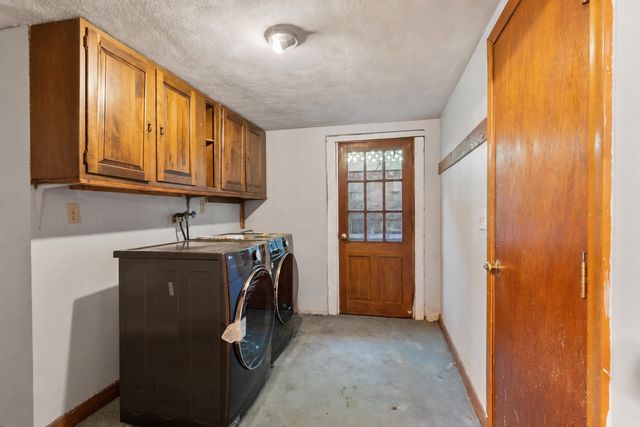 30 Shagbark Rd, Concord, MA 01742