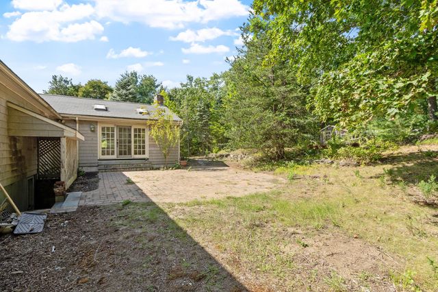 30 Shagbark Rd, Concord, MA 01742