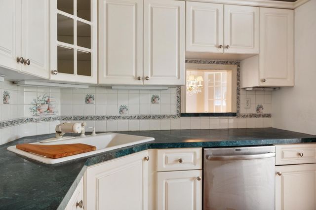30 Shagbark Rd, Concord, MA 01742