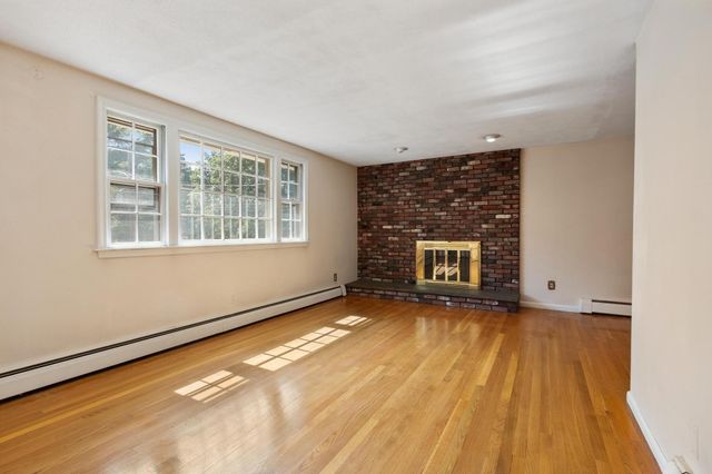 30 Shagbark Rd, Concord, MA 01742
