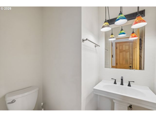6715 Se 114TH Ave, Portland, OR 97266