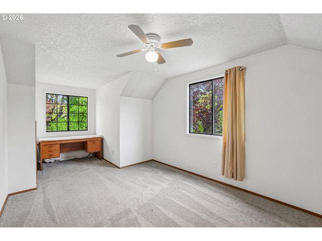 6715 Se 114TH Ave, Portland, OR 97266