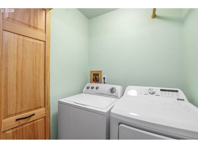 6715 Se 114TH Ave, Portland, OR 97266