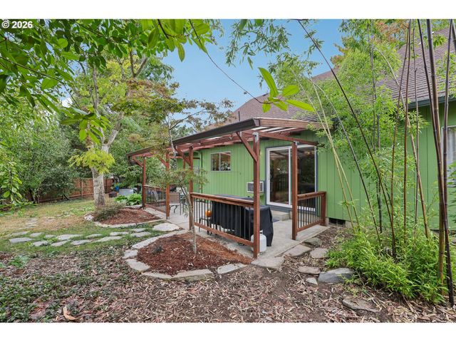 6715 Se 114TH Ave, Portland, OR 97266