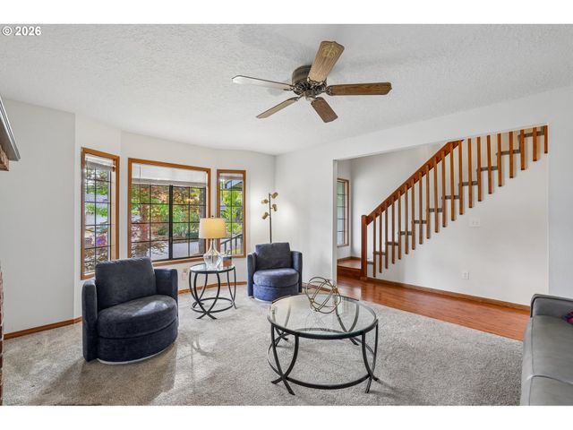 6715 Se 114TH Ave, Portland, OR 97266