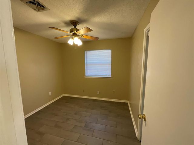 4729 Meench Drive, Del City, OK 73115