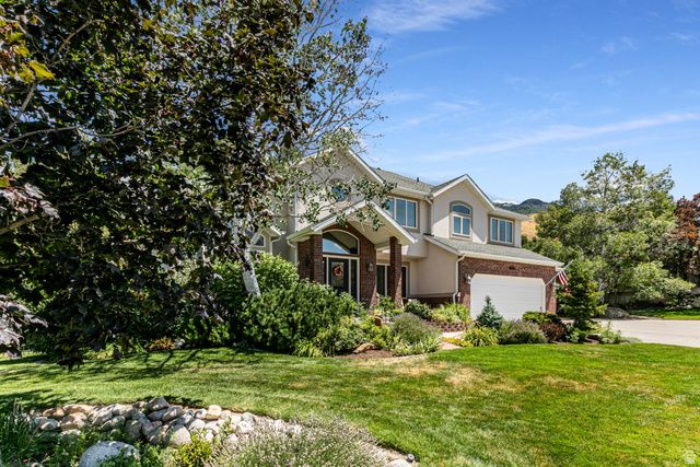 8967 S COBBLE CANYON LN, Sandy, UT 84093