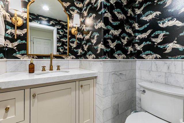 8967 S COBBLE CANYON LN, Sandy, UT 84093