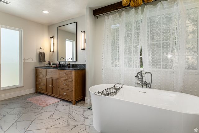 8967 S COBBLE CANYON LN, Sandy, UT 84093