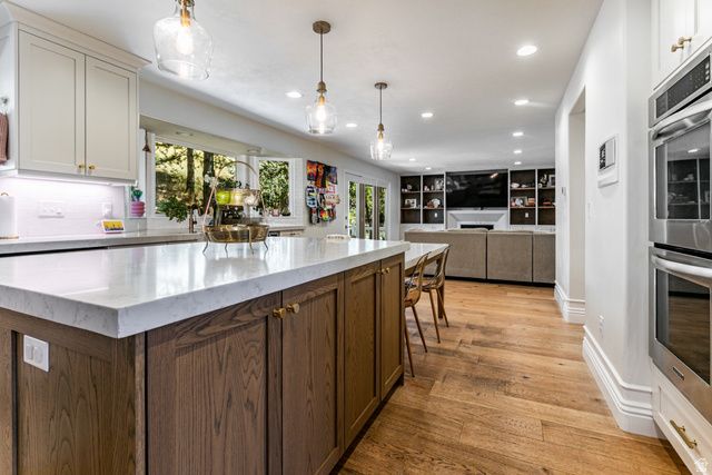 8967 S COBBLE CANYON LN, Sandy, UT 84093