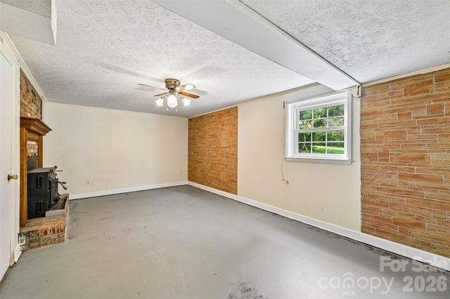 1621 N Oak Drive, Shelby, NC 28150