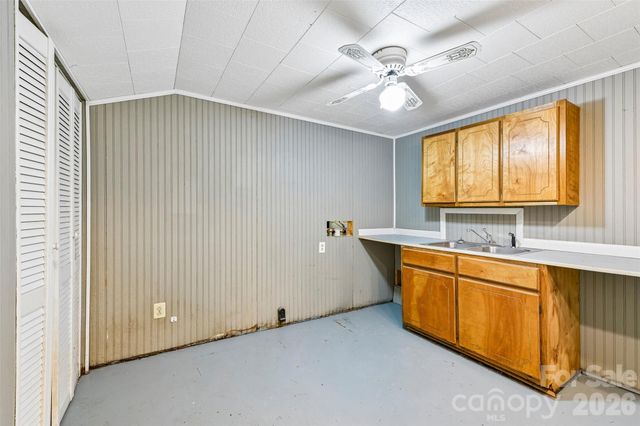 1621 N Oak Drive, Shelby, NC 28150