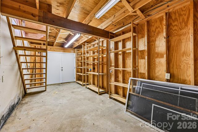 1621 N Oak Drive, Shelby, NC 28150