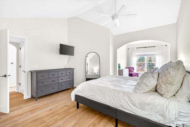 3272 Stonecreek Drive, Madison, WI 53719