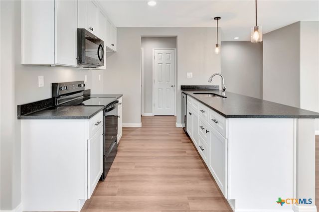 112 Missy Lane, Victoria, TX 77901