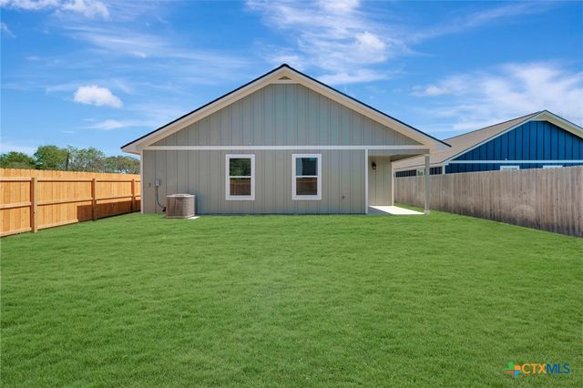 112 Missy Lane, Victoria, TX 77901