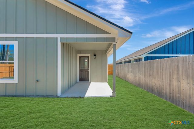 112 Missy Lane, Victoria, TX 77901