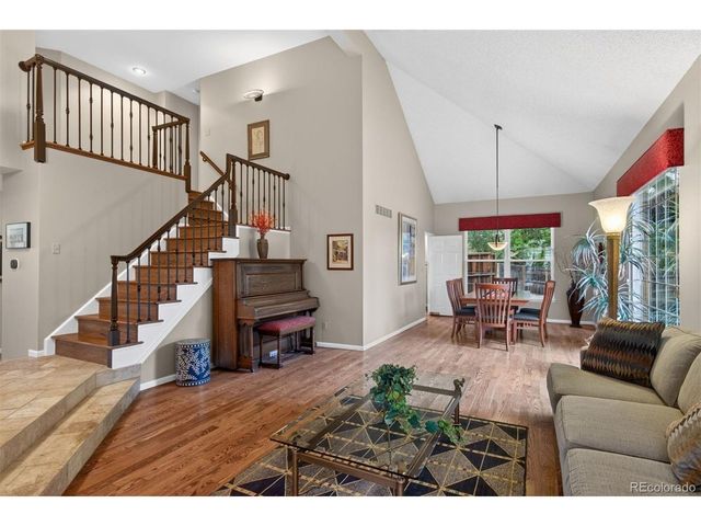 5927 E Jamison Ln, Centennial, CO 80112