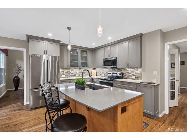 5927 E Jamison Ln, Centennial, CO 80112