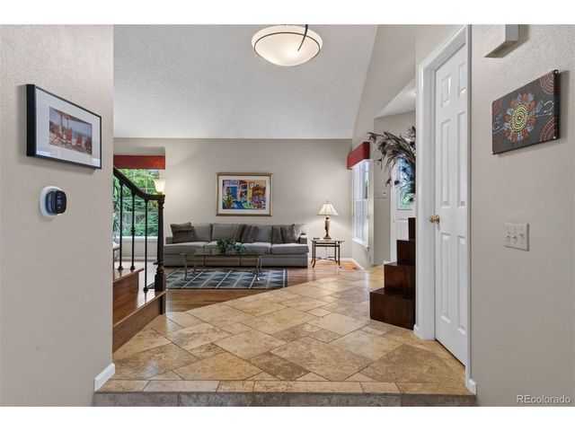 5927 E Jamison Ln, Centennial, CO 80112