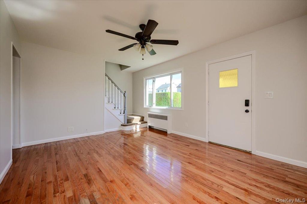 1258 Waverly Street, Hewlett, NY 11557 — photo 2