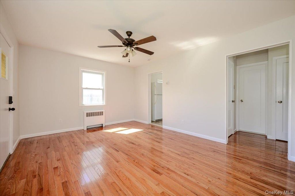 1258 Waverly Street, Hewlett, NY 11557 — photo 3