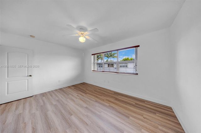 7801 Hispanola Avenue 4, North Bay Village, FL 33141