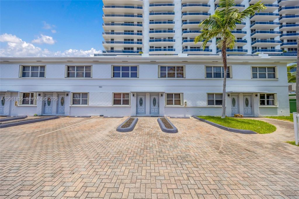 7801 Hispanola Avenue 4, North Bay Village, FL 33141