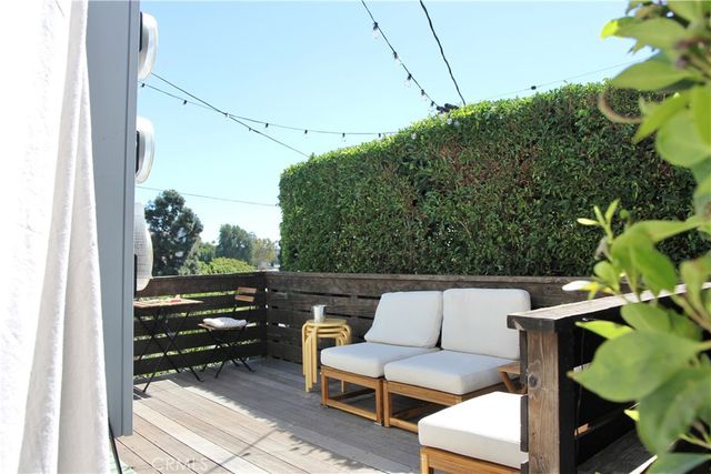 1927 Delta, Los Angeles, CA 90026