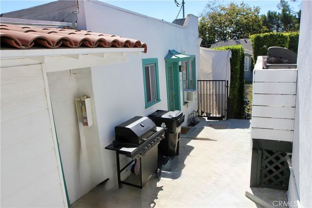 1927 Delta, Los Angeles, CA 90026