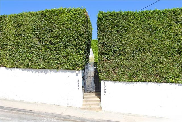 1927 Delta, Los Angeles, CA 90026