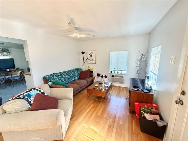 1927 Delta, Los Angeles, CA 90026