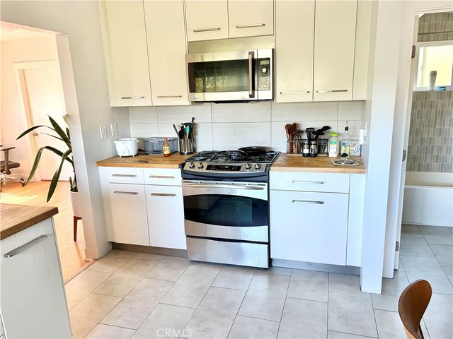 1927 Delta, Los Angeles, CA 90026
