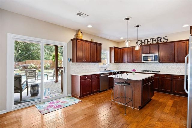 1384 Silvergate Drive, Mableton, GA 30126